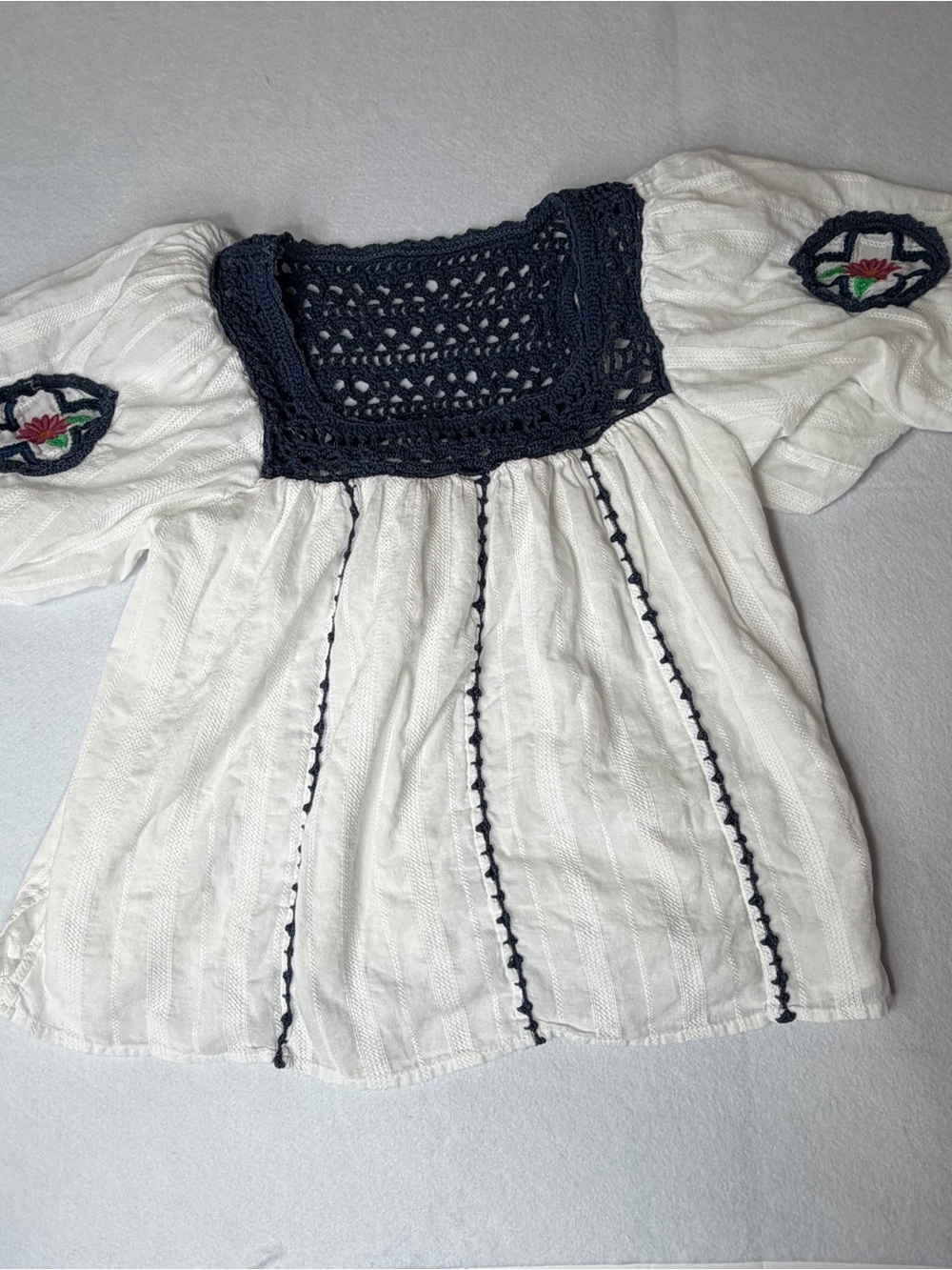 Cleobella White Crochet Boho Top Embroidered Floral Puff Sleeve S
